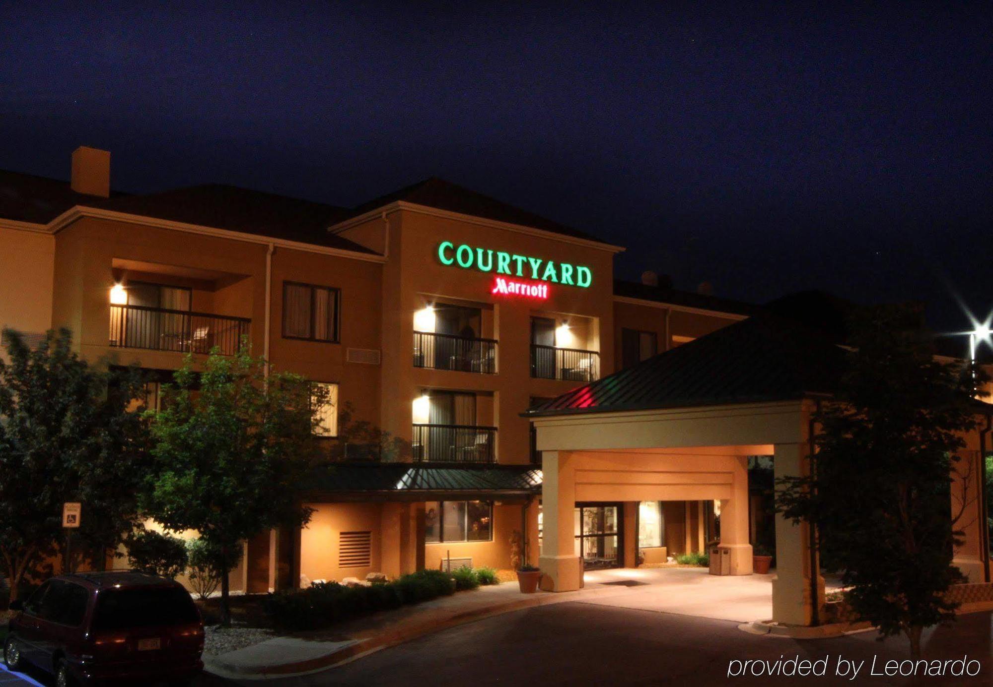 Hotel Courtyard By Marriott Flint Grand Blanc Zewnętrze zdjęcie